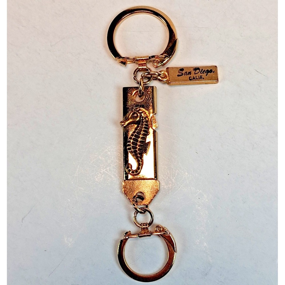 Vintage San Diego CA Seahorse Valet Keychain Gold Tone Pull Apart Souvenir